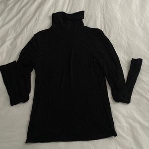 H&M black turtle neck